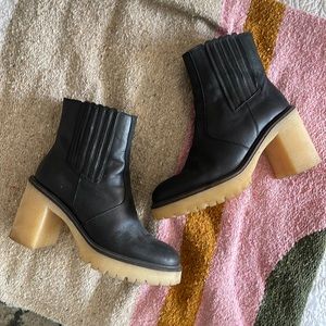 Free People James Chelsea Boots